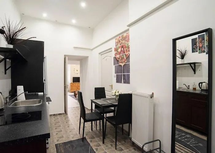 Z23 Studio By The Opera House